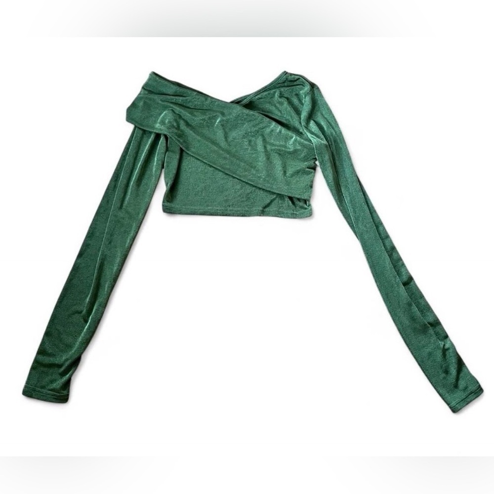 Cider Emerald Green One-Shoulder Long Sleeve Crop Top